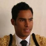 Luis Bolivar tickets